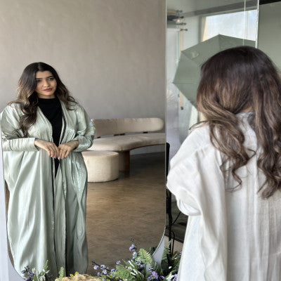 عباية ميتاليك