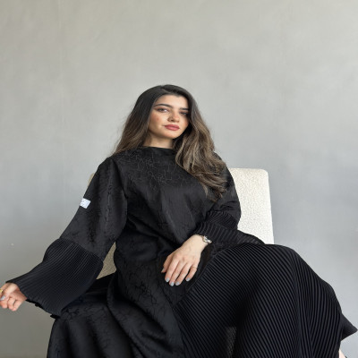 عباية قمراء